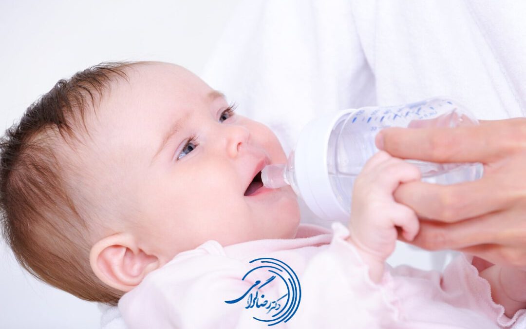 عوامل و دلایل رفلاکس معده در نوزادان چیست؟